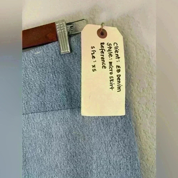 EB Denim Micro Skirt Asymmetrical Raw Hem Women's XS - Picture 3 of 7